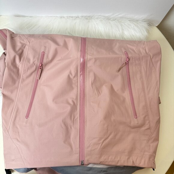 Arcteryx Beta Series Beta LT JacketHooded Hardshell Jacket, Size SML - Picture 6 of 7